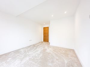 Photo 13- click for photo gallery